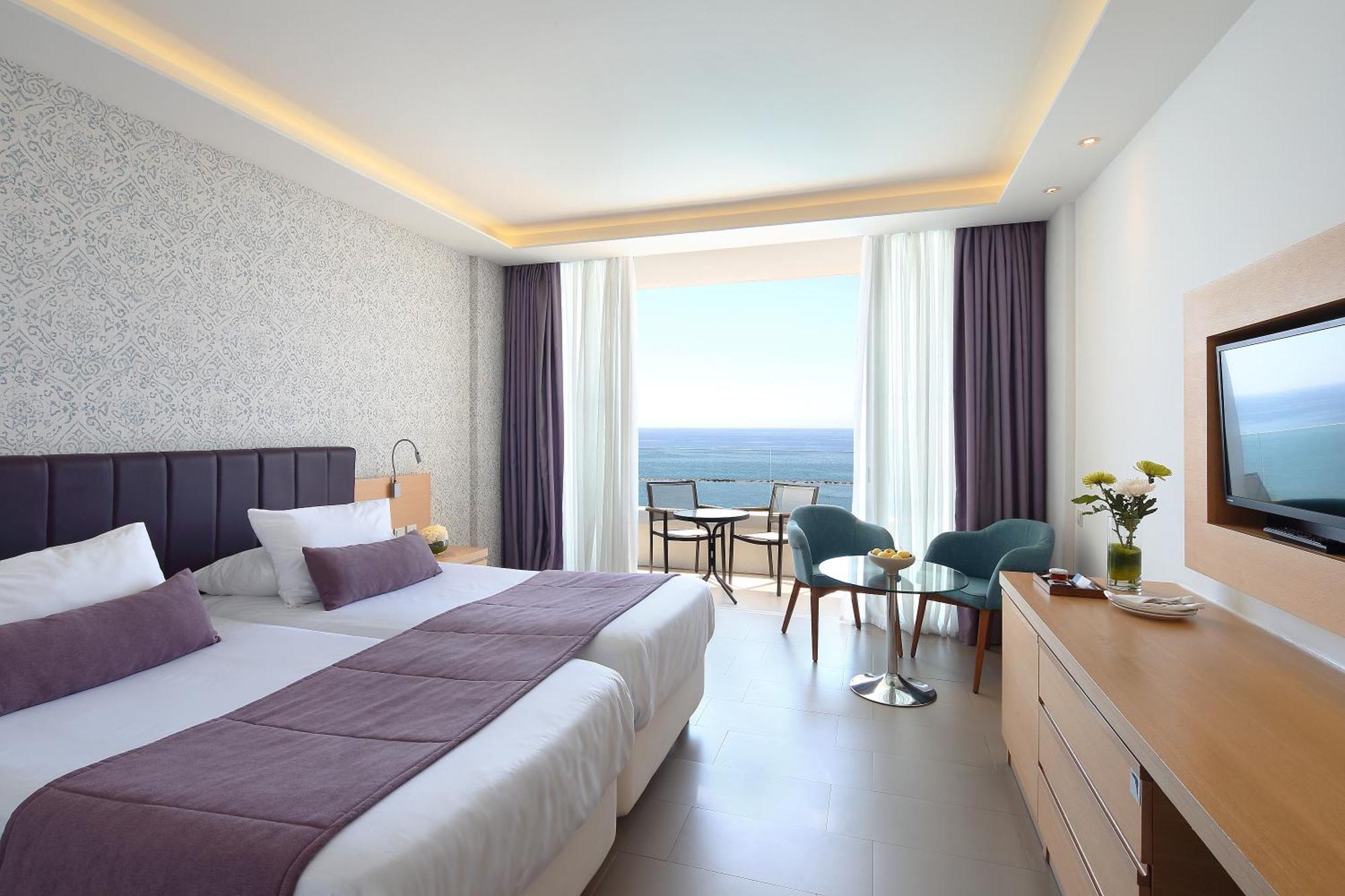 Royal Apollonia By Louis Hotels Limassol Extérieur photo